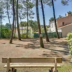 Semesterbostad Front In With Heated Swimming Pool
