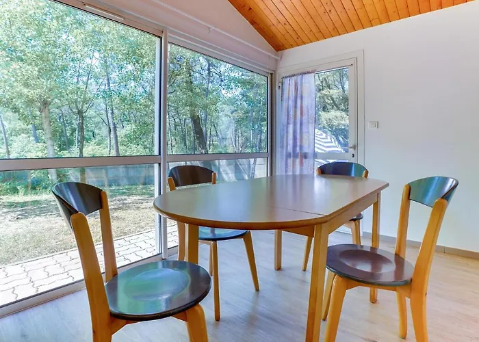 Stunning In * 라포트 쉬르메르