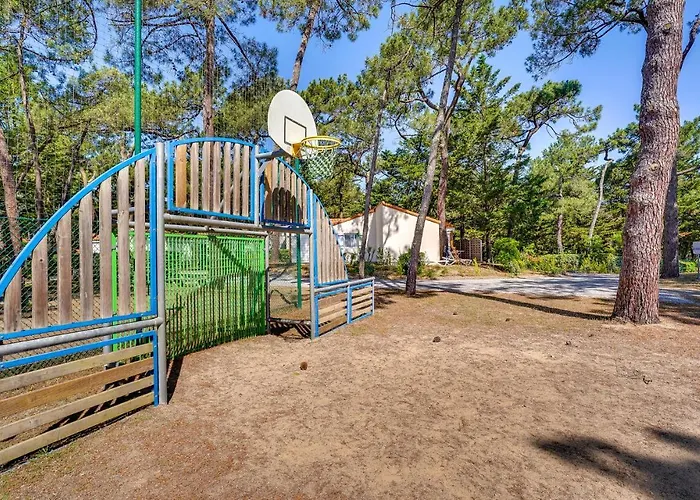 Stunning In * La Faute-sur-Mer