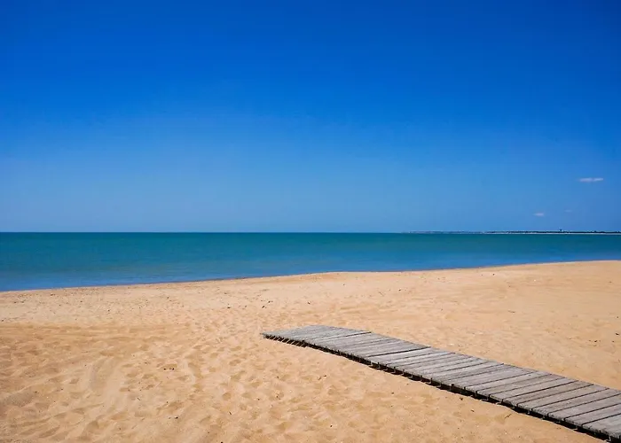 Stunning In La Faute-sur-Mer