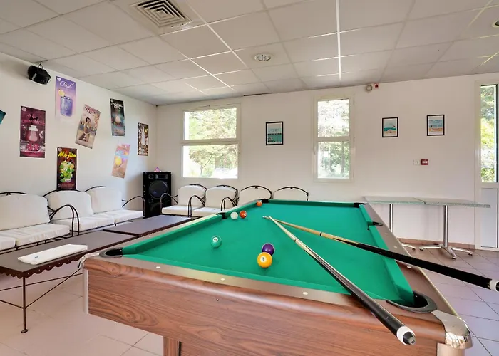 Stunning In 펜션 라포트 쉬르메르